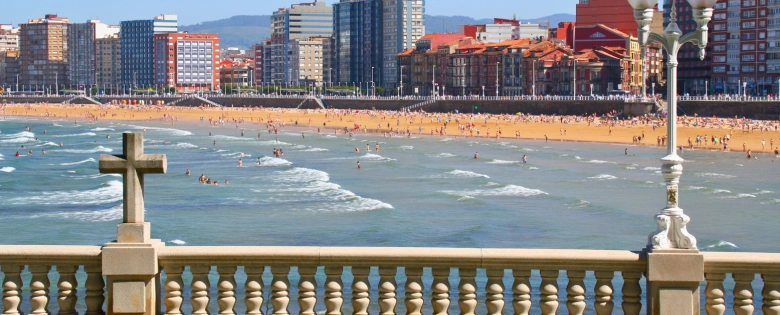 Playa San Lorenzo Playa en Gijón