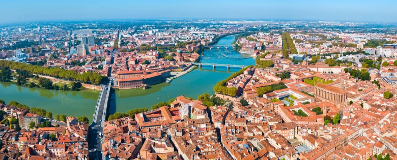 Vista panorámica aérea de Toulouse, Francia